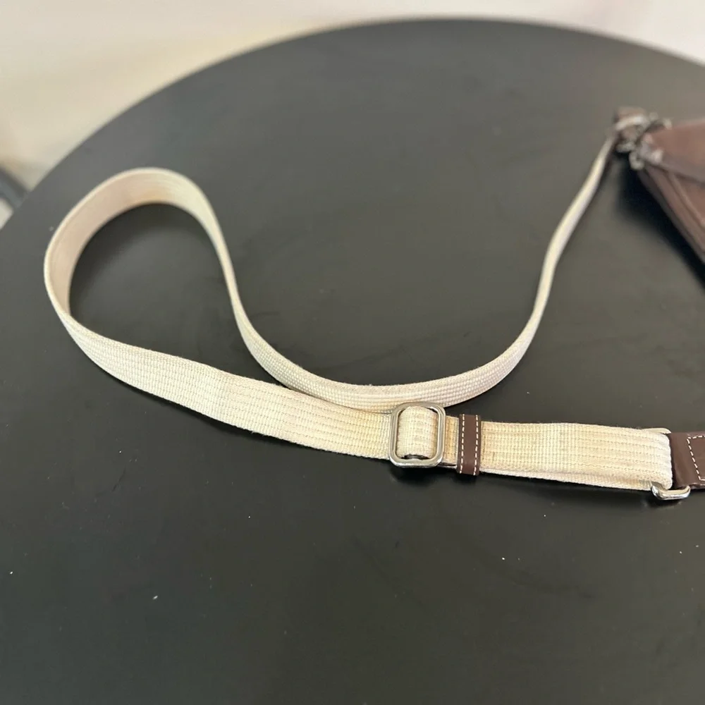 Coach pebbled brown leather crossbody bag - Picture 11 of 11